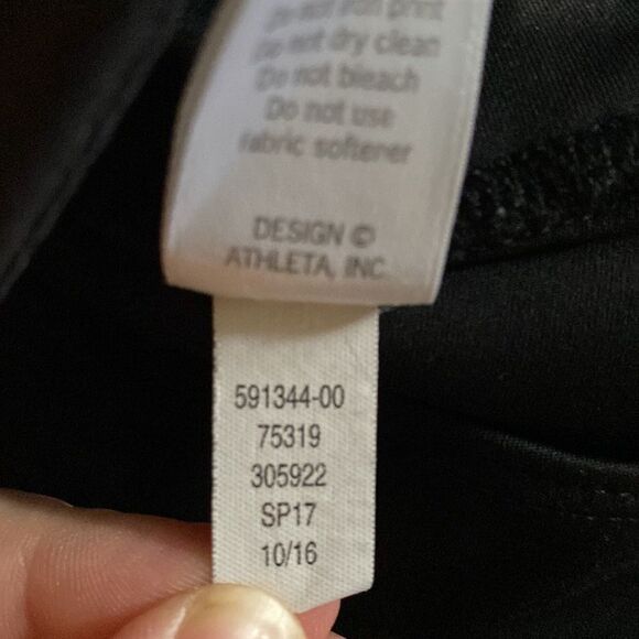 Athleta Sonar Capris - Picture 6 of 7